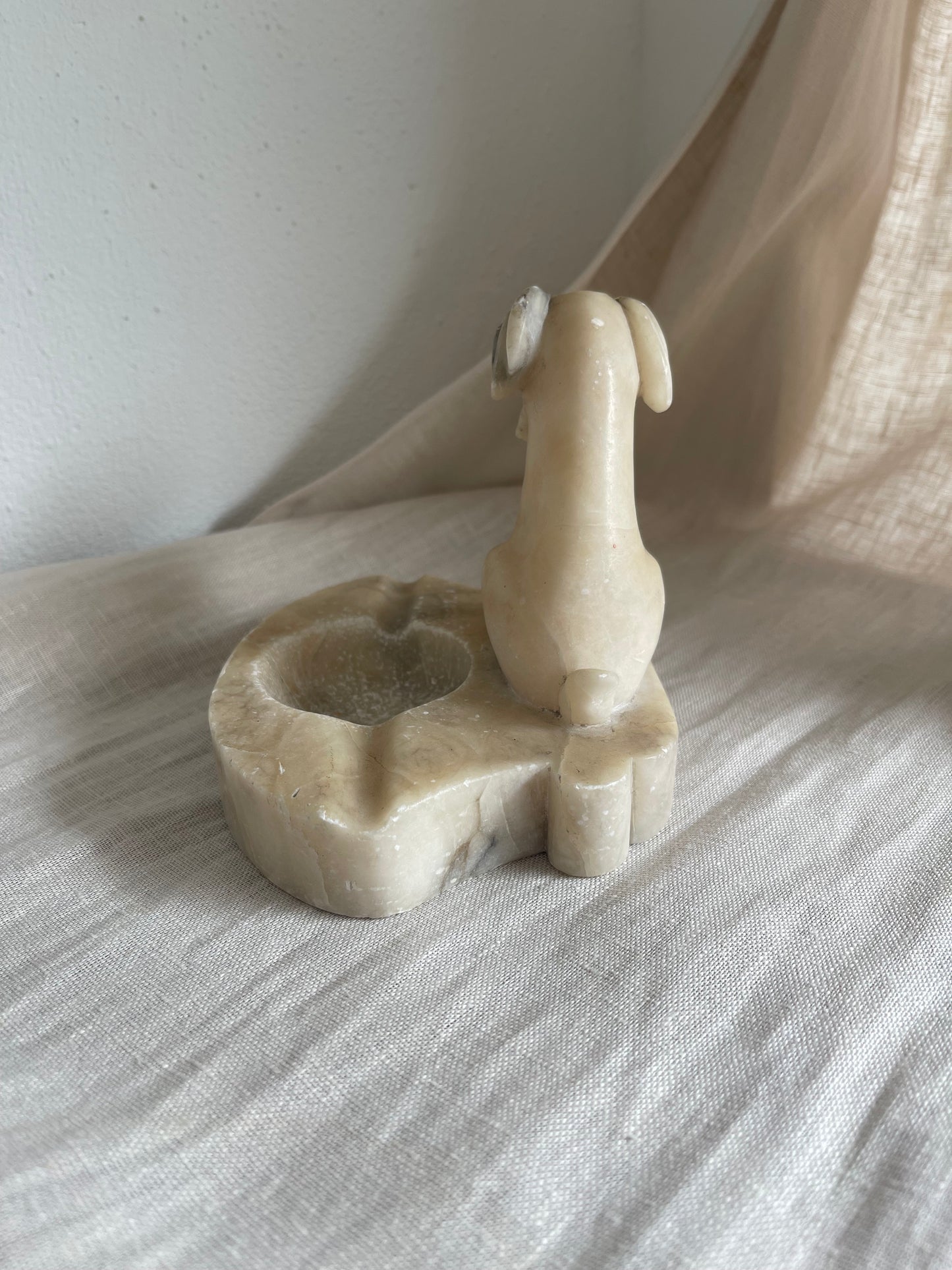 Vintage Dog Ashtray | Vintage marble ashtray | Dog ashtray | Decorative vintage ashtray | Stone ashtray vintage | Alabaster dog ashtray