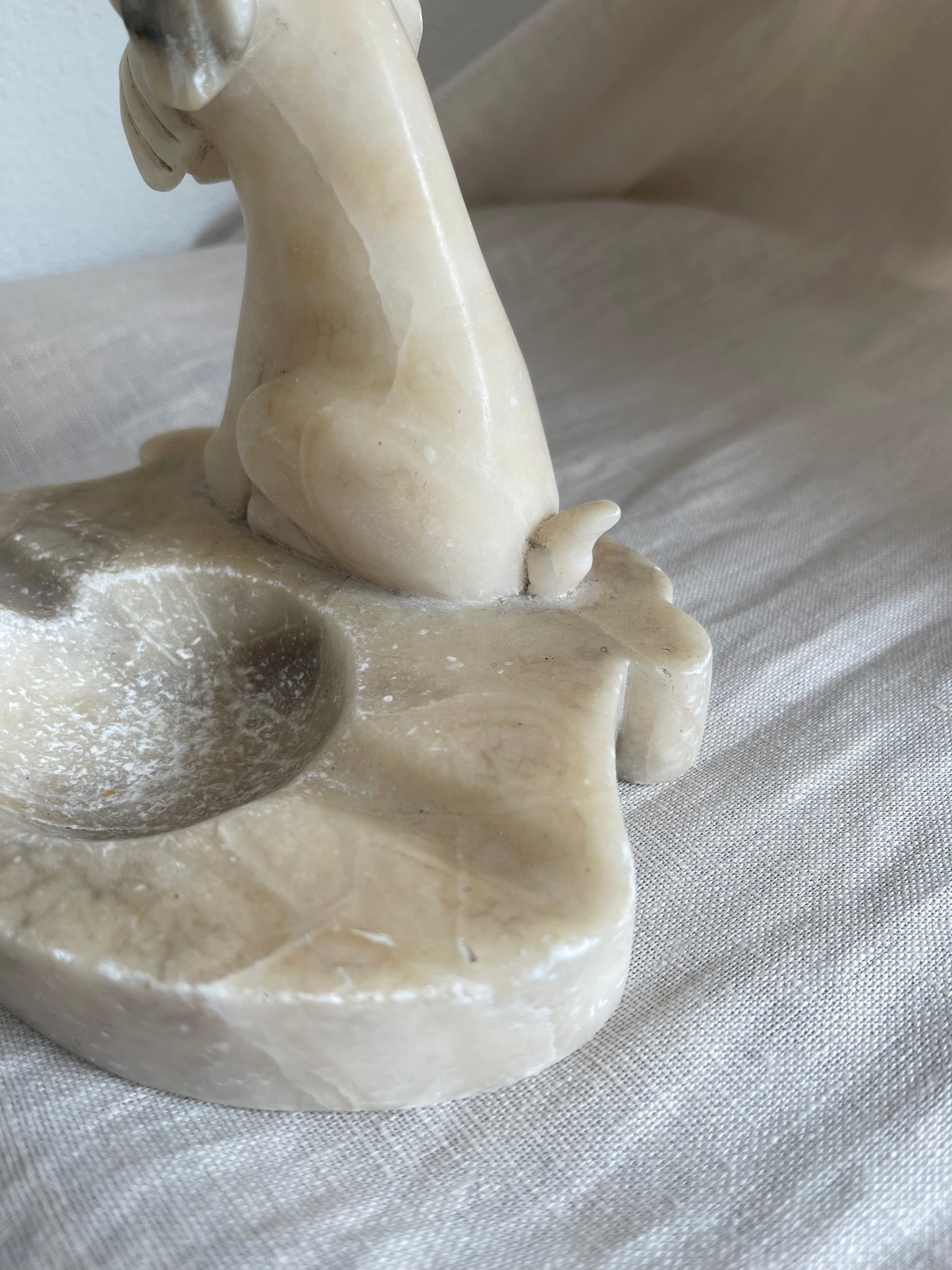 Vintage Dog Ashtray | Vintage marble ashtray | Dog ashtray | Decorative vintage ashtray | Stone ashtray vintage | Alabaster dog ashtray