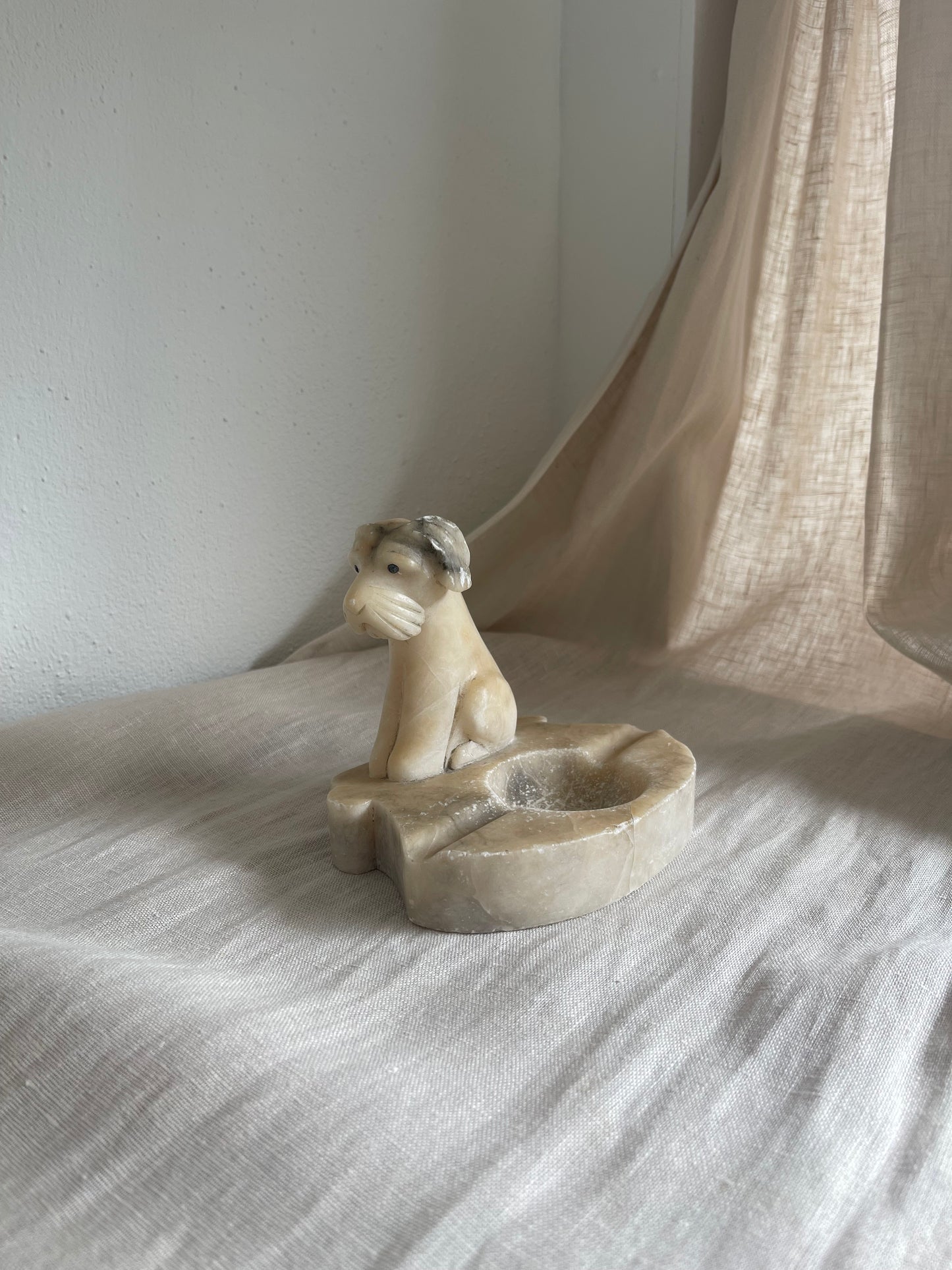 Vintage Dog Ashtray | Vintage marble ashtray | Dog ashtray | Decorative vintage ashtray | Stone ashtray vintage | Alabaster dog ashtray
