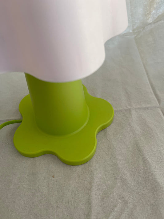 IKEA Mammut | Vintage Ikea Lamp | Ikea Morton Kjelstrup | Ikea Mammut licht roze viaviavintage
