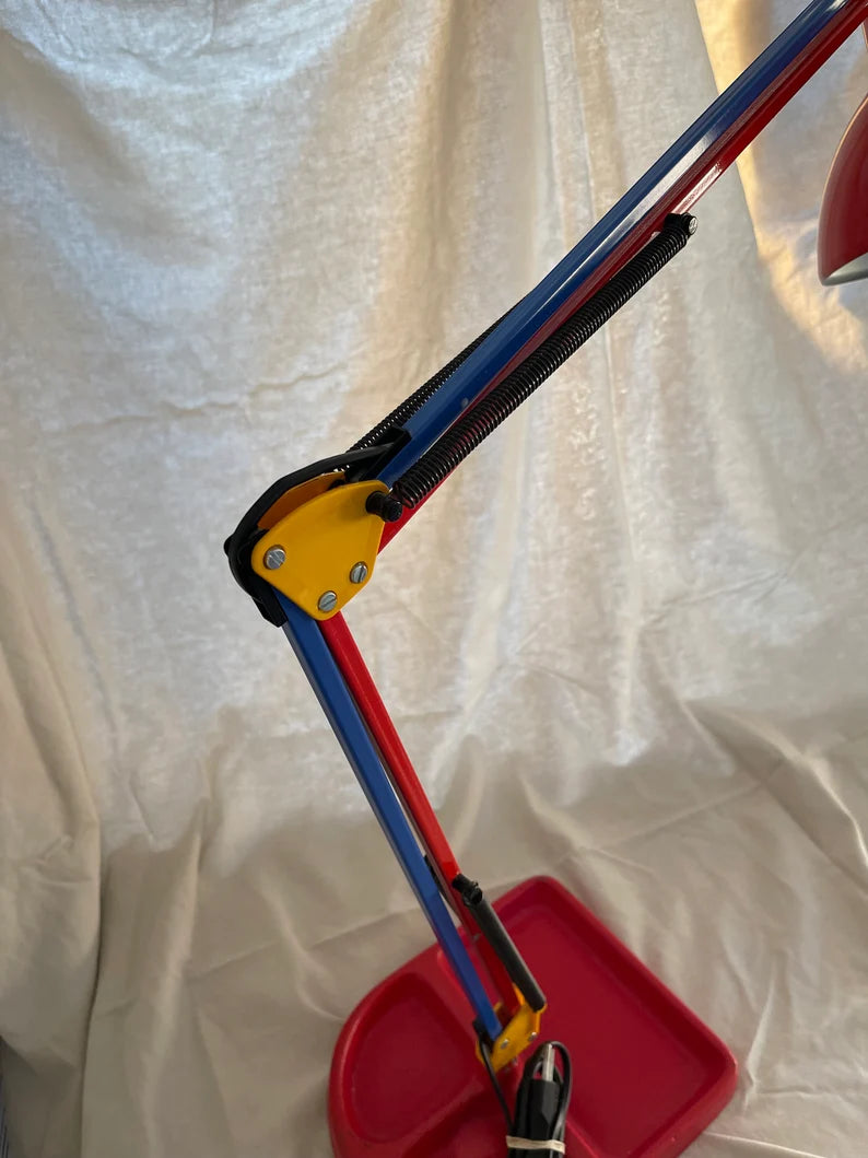 HCF Denmark scharnierlamp | vintage Memphis lamp | architecten lamp | Vee Angle Poise bureaulamp