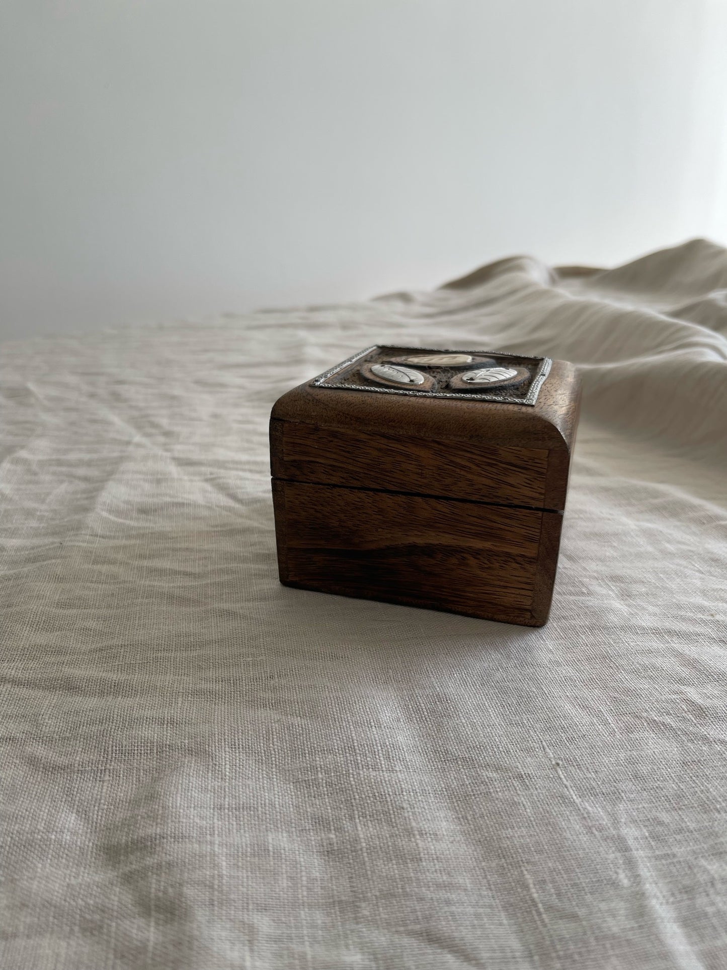 Wooden jewelry box