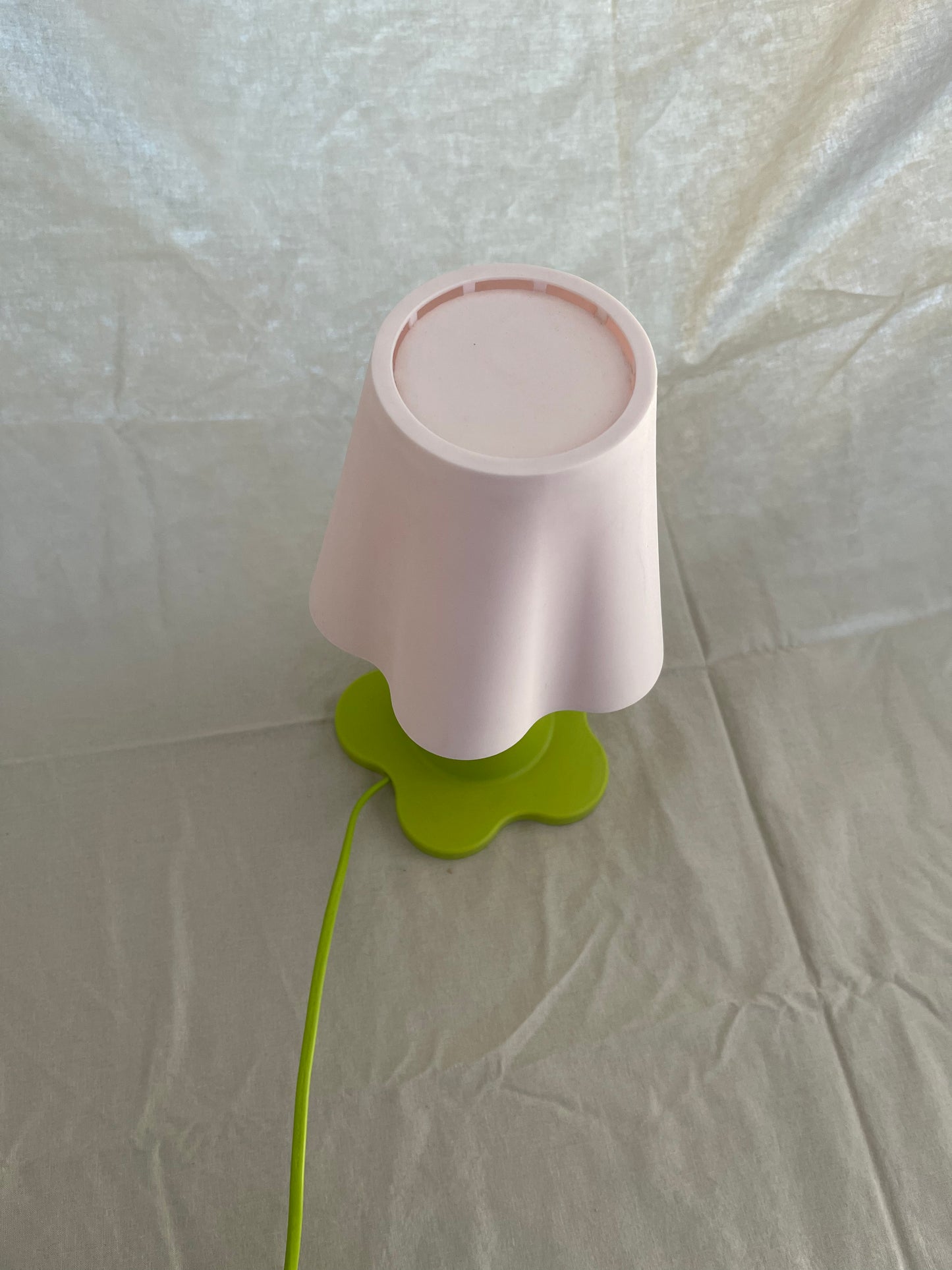 IKEA Mammut | Vintage Ikea Lamp | Ikea Morton Kjelstrup | Ikea Mammut licht roze