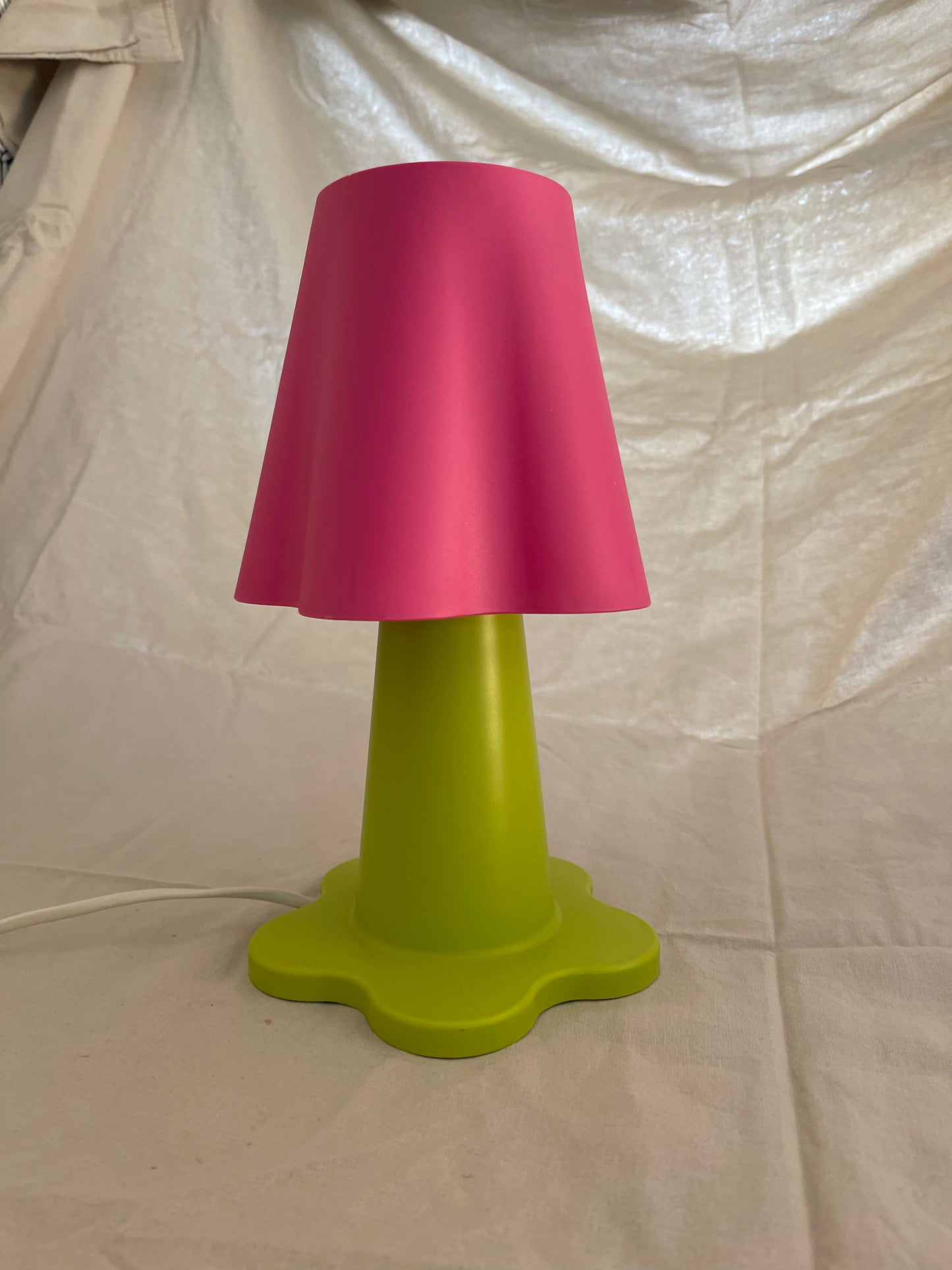 IKEA Mammut | Vintage Ikea Lamp | Ikea Morton Kjelstrup | Ikea Mammut dark pink