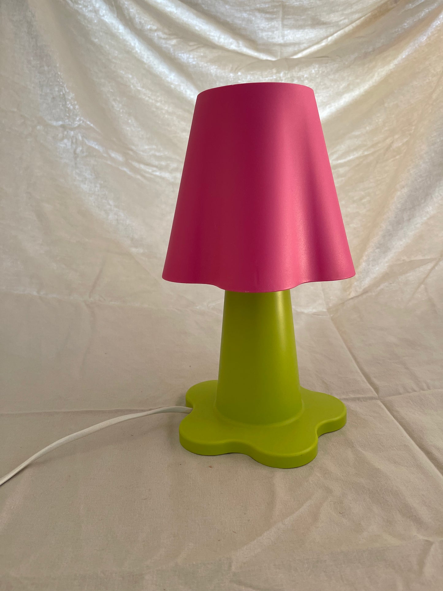 IKEA Mammut | Vintage Ikea Lamp | Ikea Morton Kjelstrup | Ikea Mammut dark pink