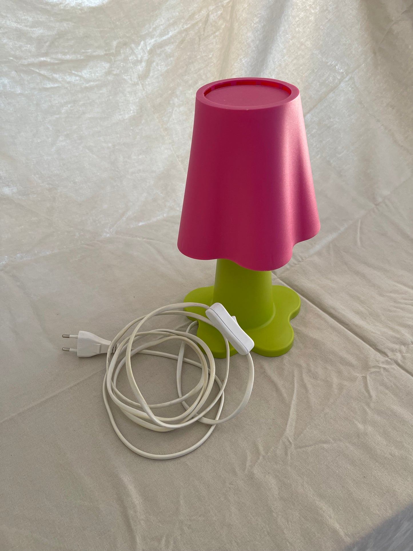 IKEA Mammut | Vintage Ikea Lamp | Ikea Morton Kjelstrup | Ikea Mammut dark pink